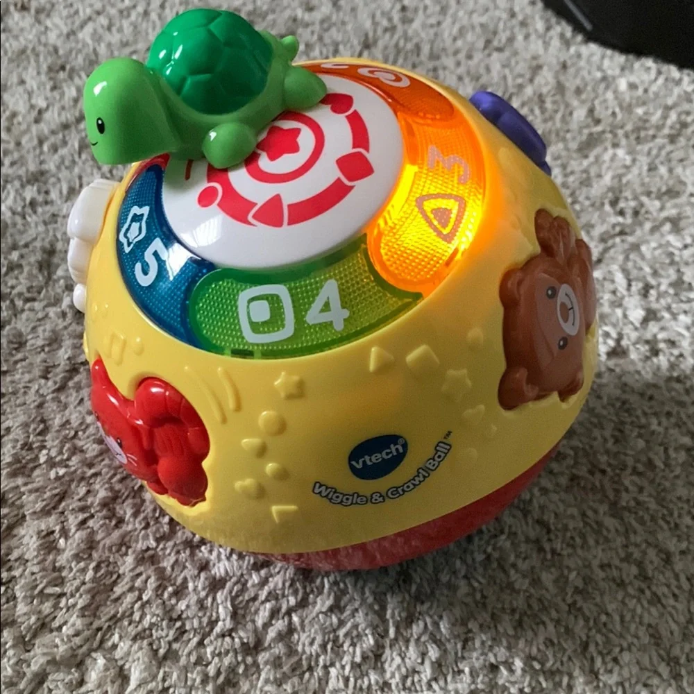 VTech Wiggle and Crawl Ball, Multicolor, Musical, Interactive, Educational Toy